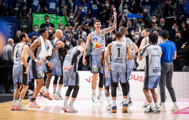 球和冷静的 球和冷静的