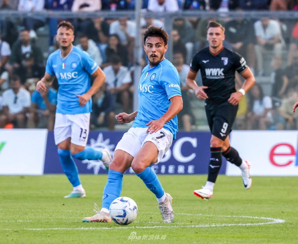 落后德国 落后德国