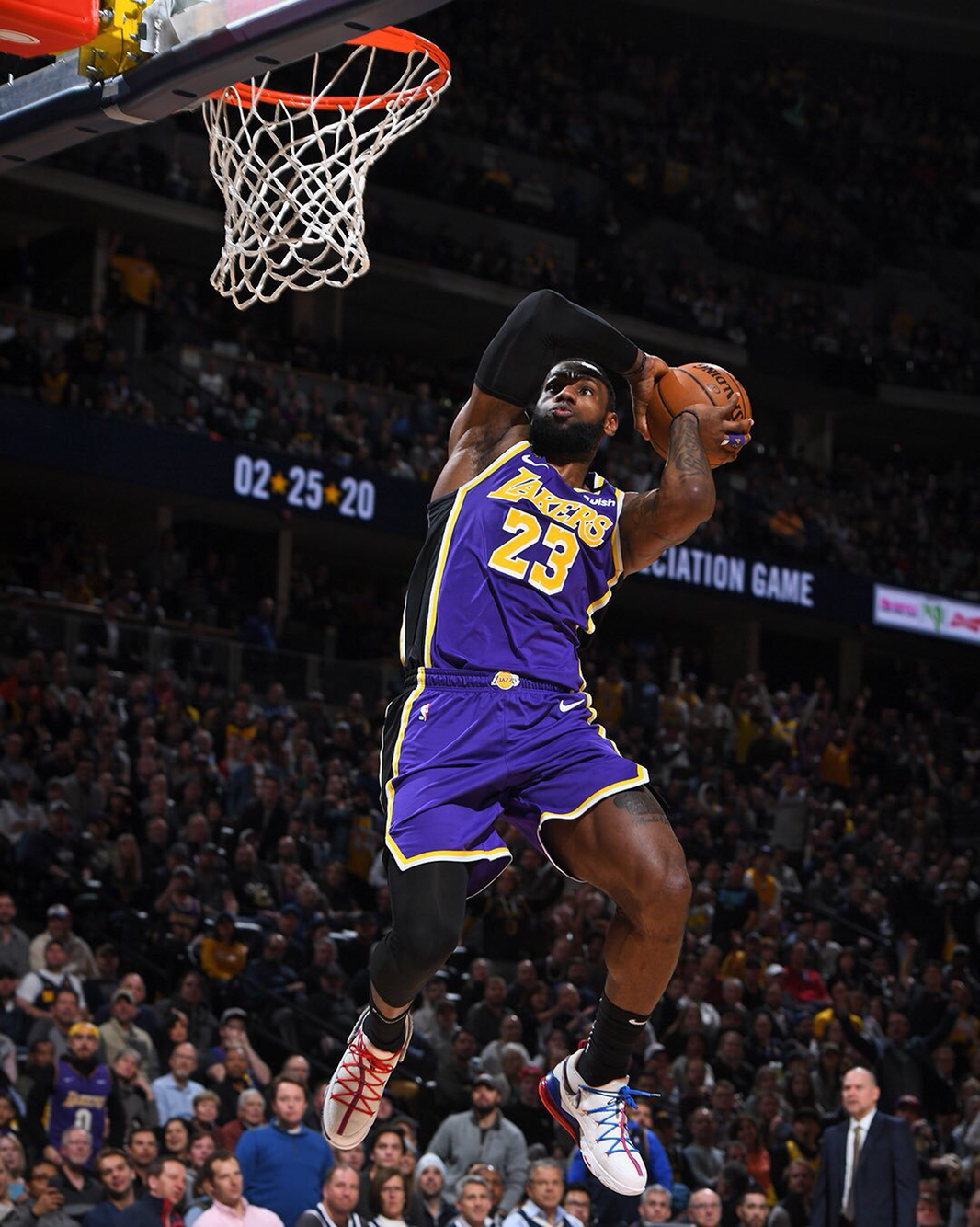 在乒乓球赛 在乒乓球赛